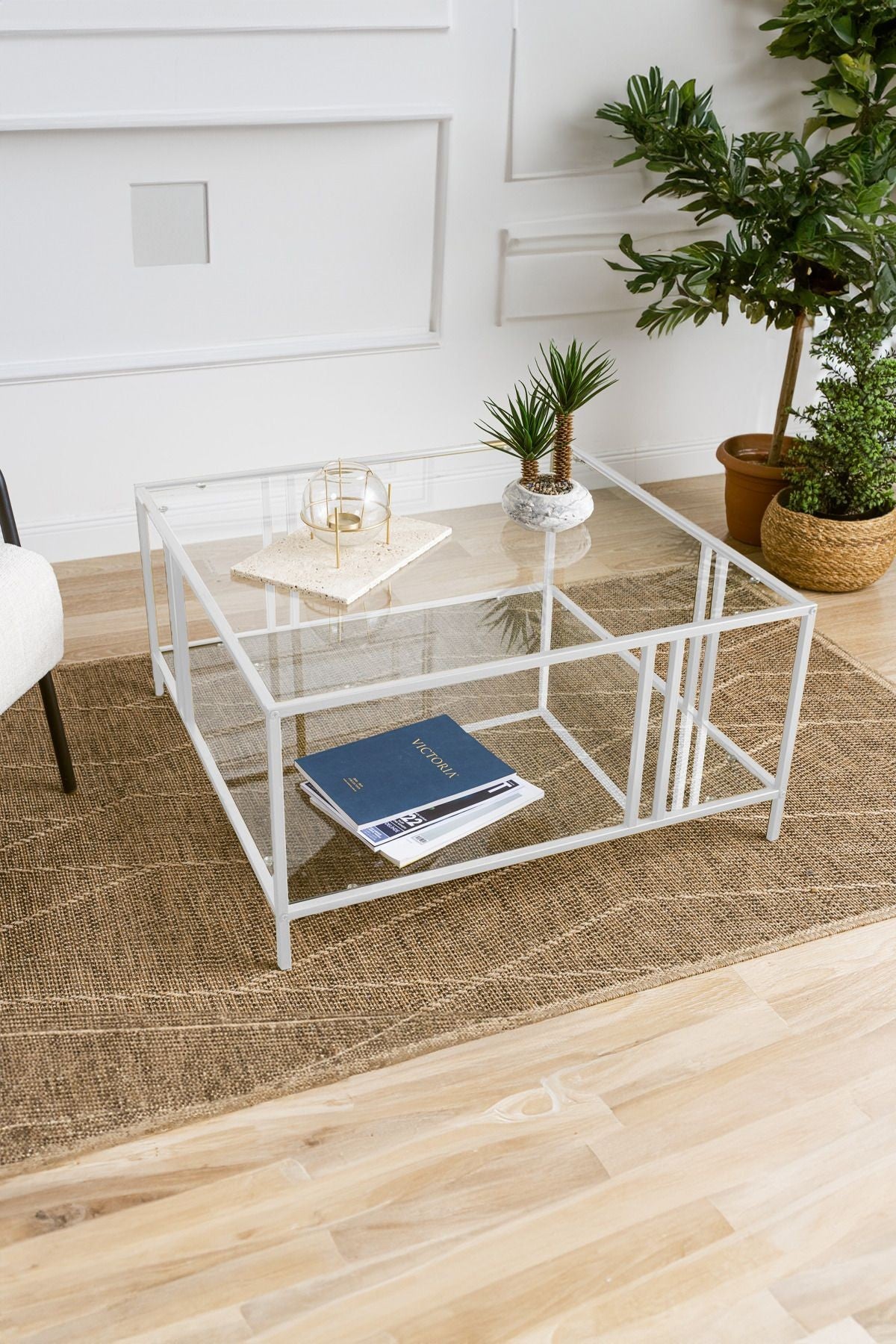 Uranüs Coffee Table