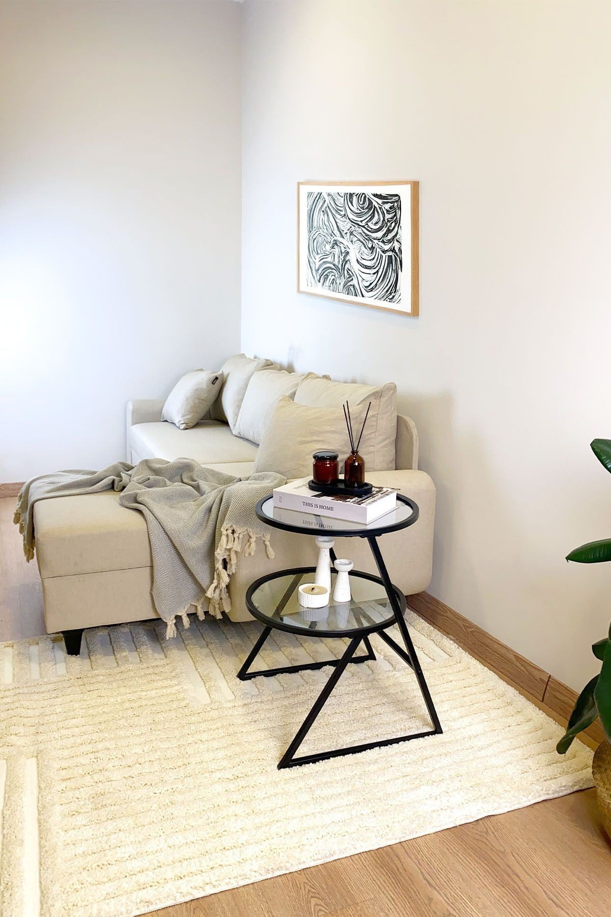 Valencia Side Table